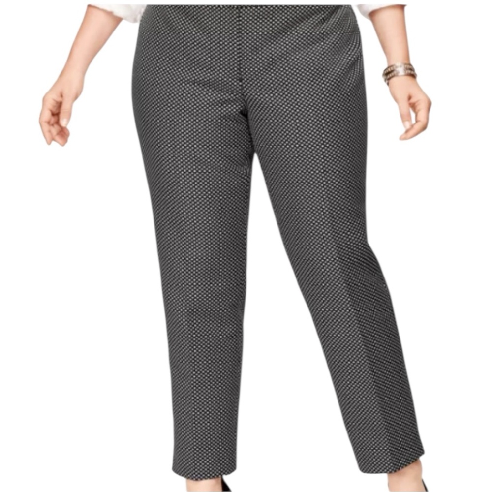 TALBOTS Newport Style Ankle Pants in Diamond Dot Pattern in Navy Size 10PETITE - Picture 1 of 10